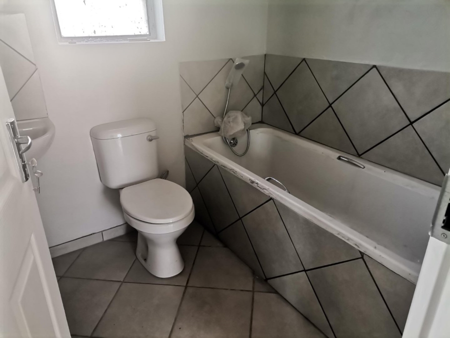 2 Bedroom Property for Sale in Raceway Free State